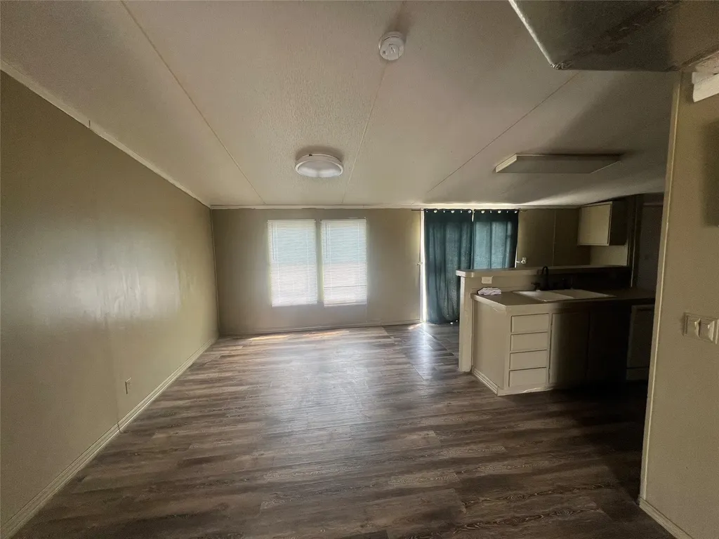 120 Pine Ridge Circle Southmayd TX 75092