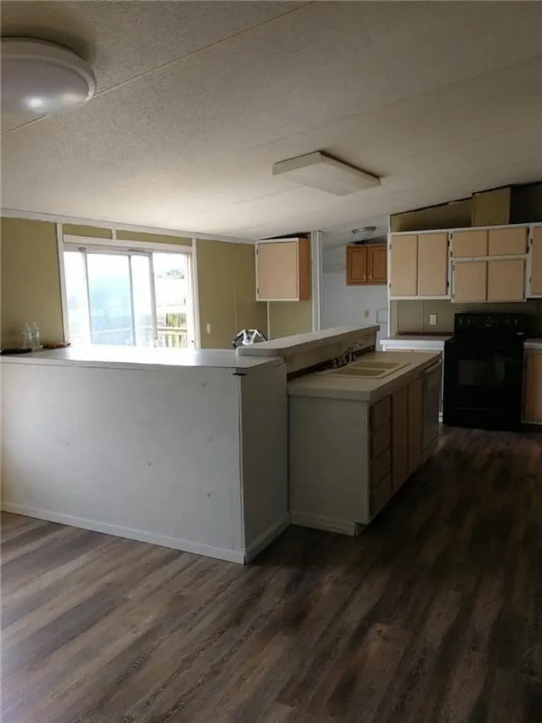 120 Pine Ridge Circle Southmayd TX 75092