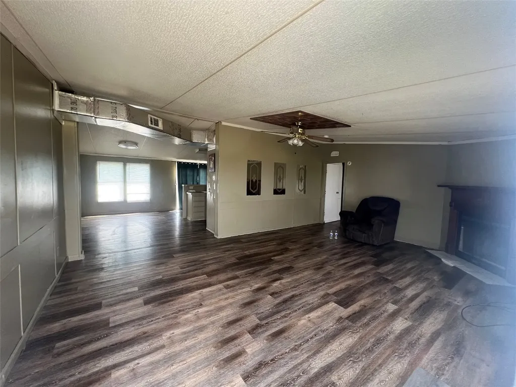 120 Pine Ridge Circle Southmayd TX 75092