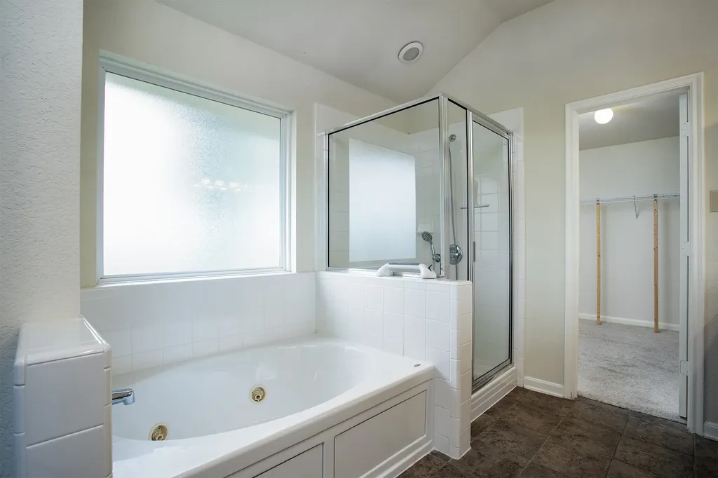 21750 Lakewood Lane Chandler TX 75758