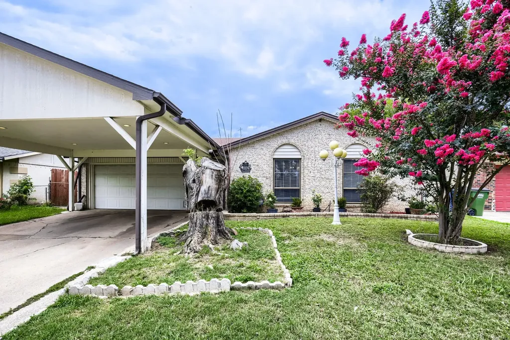 14303 Seminole Street Balch Springs TX 75180