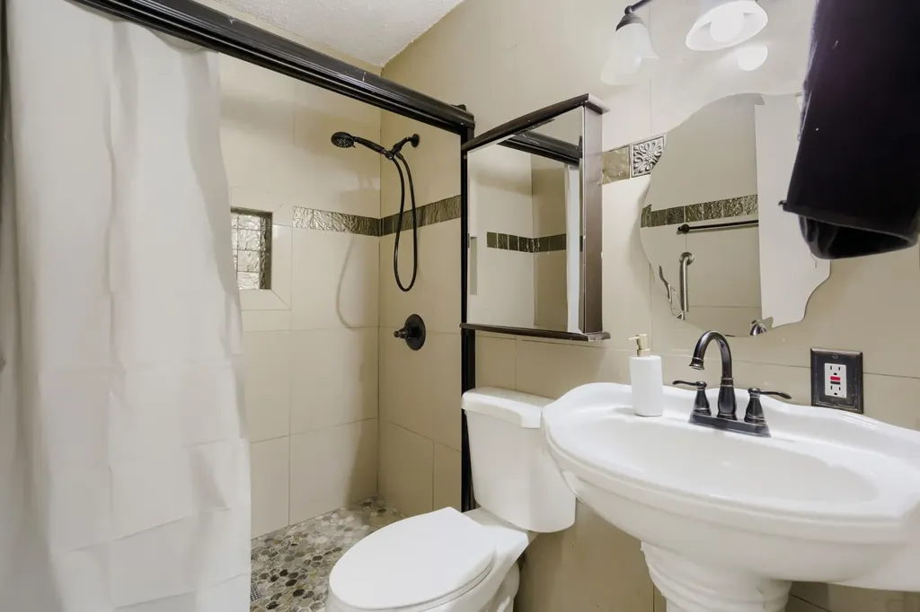 14303 Seminole Street Balch Springs TX 75180