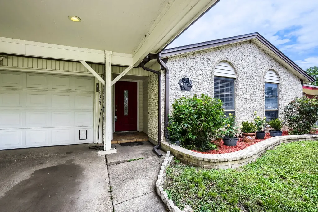 14303 Seminole Street Balch Springs TX 75180