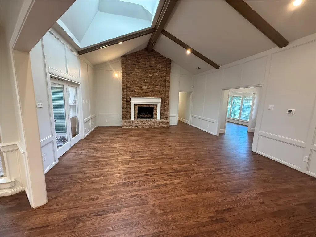 6911 Gateridge Drive Dallas TX 75254