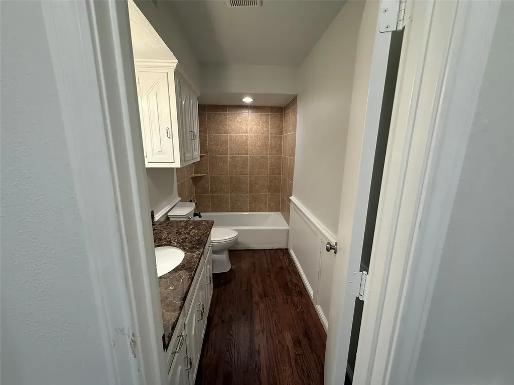 6911 Gateridge Drive Dallas TX 75254