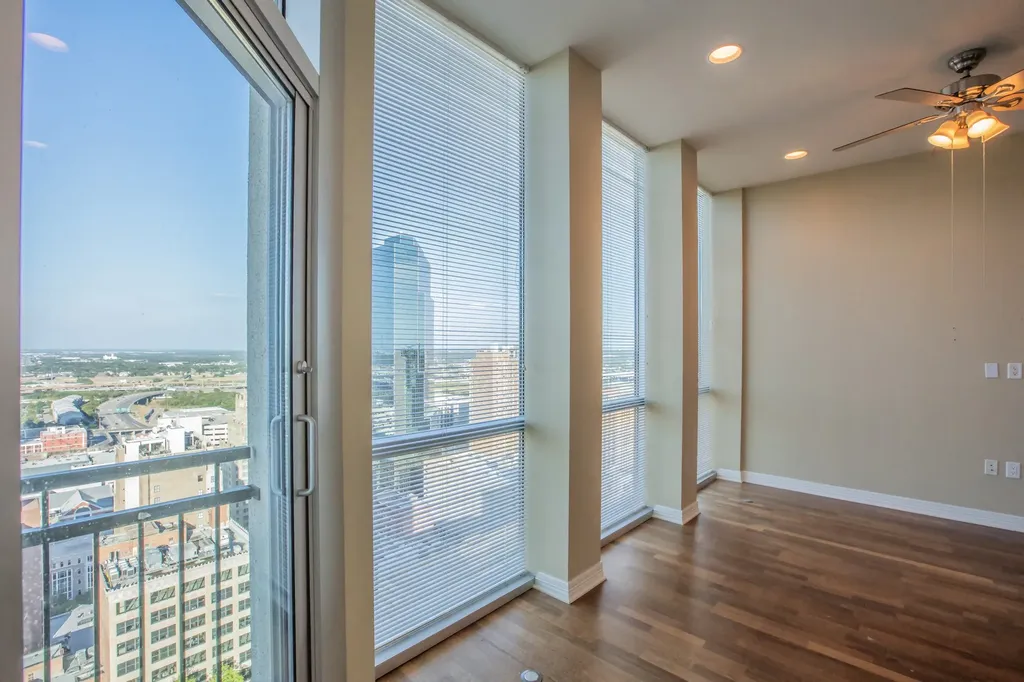 500 Throckmorton Street Fort Worth TX 76102