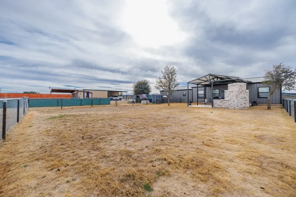 625 County Road 274 Tuscola TX 79562