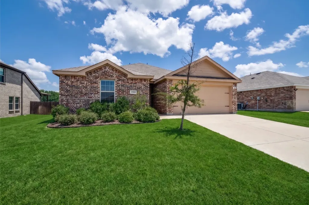 2910 Rowland Drive Seagoville TX 75159