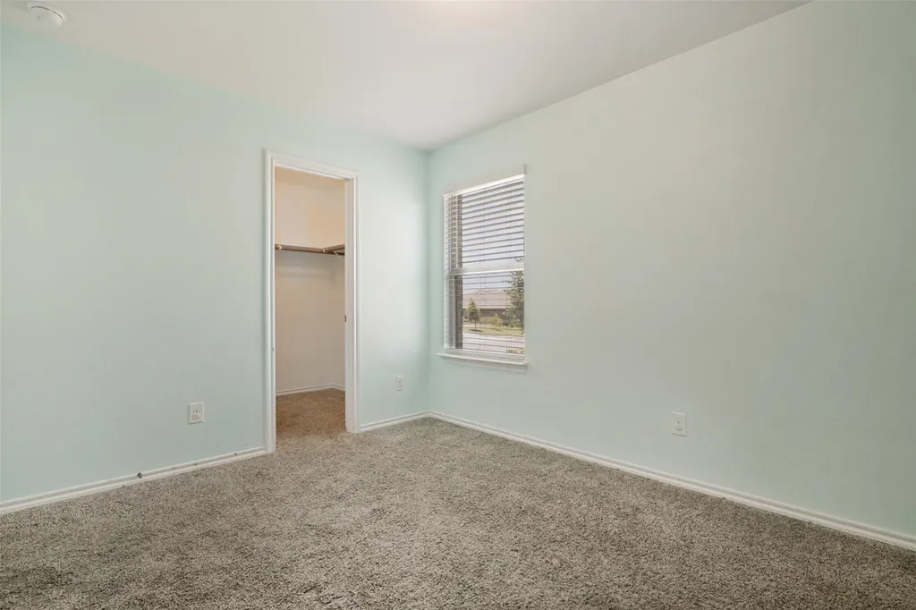 2910 Rowland Drive Seagoville TX 75159