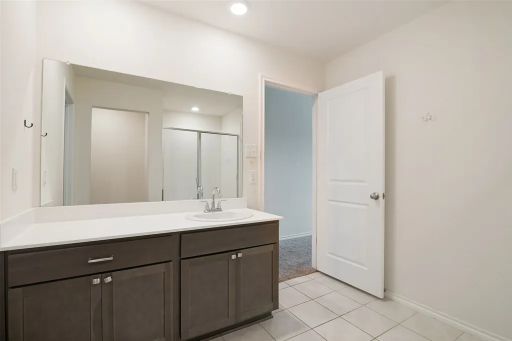 2910 Rowland Drive Seagoville TX 75159
