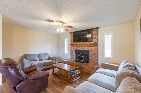 405 S Breustedt Street Weinert TX 76388