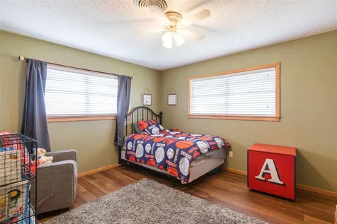 405 S Breustedt Street Weinert TX 76388
