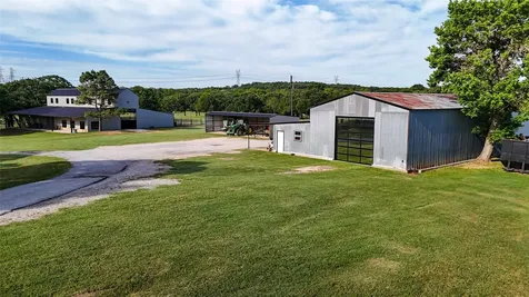 1148 County Road 1591 Alvord TX 76225