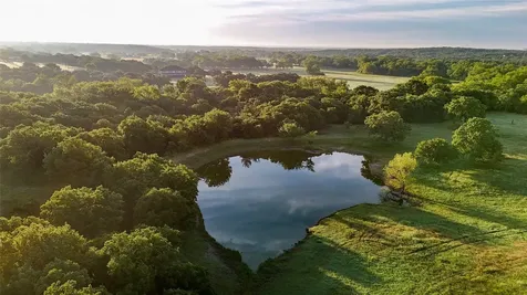 1148 County Road 1591 Alvord TX 76225