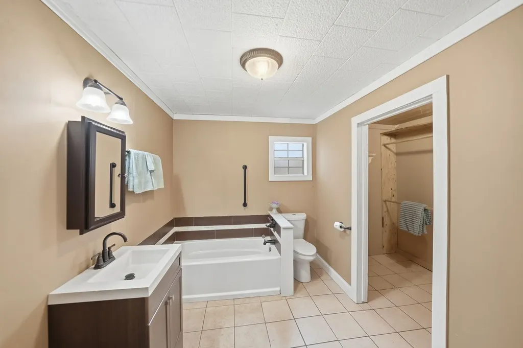 208 Frisco Street Cumby TX 75433
