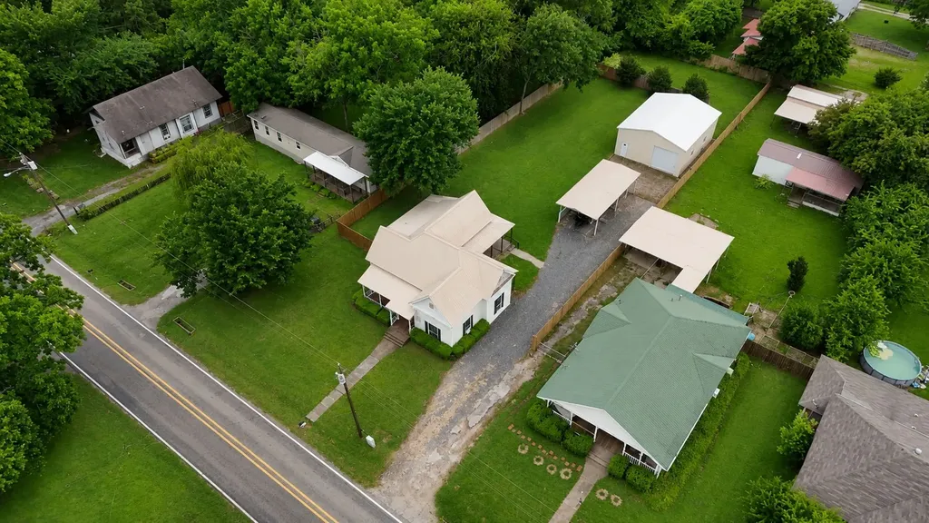 208 Frisco Street Cumby TX 75433