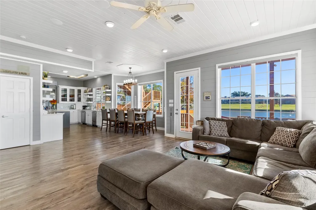 106 Jim Street Gun Barrel City TX 75156