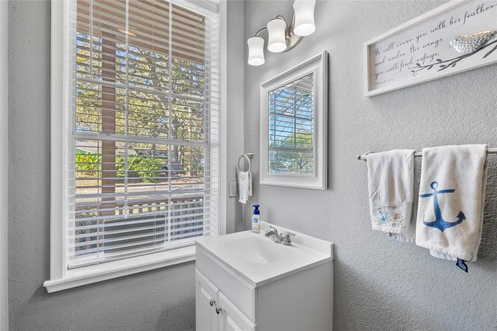 106 Jim Street Gun Barrel City TX 75156