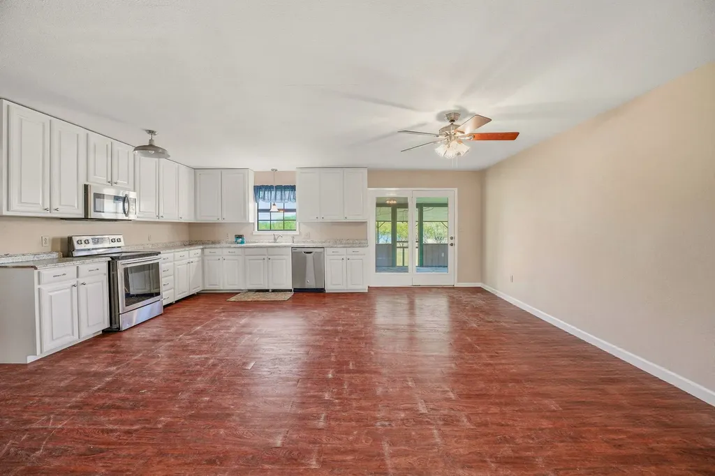 2309 County Road 295 Carbon TX 76435