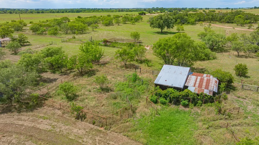 2309 County Road 295 Carbon TX 76435