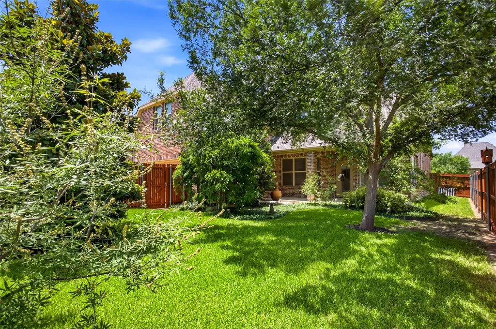 3600 Ballycastle Drive Plano TX 75074