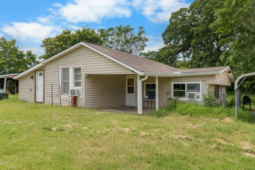 1059 Wildcat Circle Gholson TX 76705