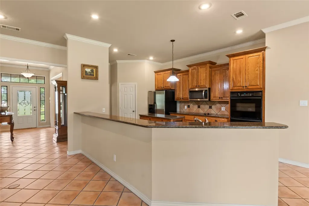 10226 Aaron Avenue Eustace TX 75124