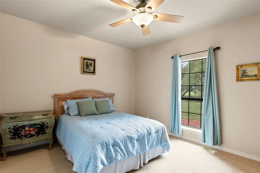 10226 Aaron Avenue Eustace TX 75124
