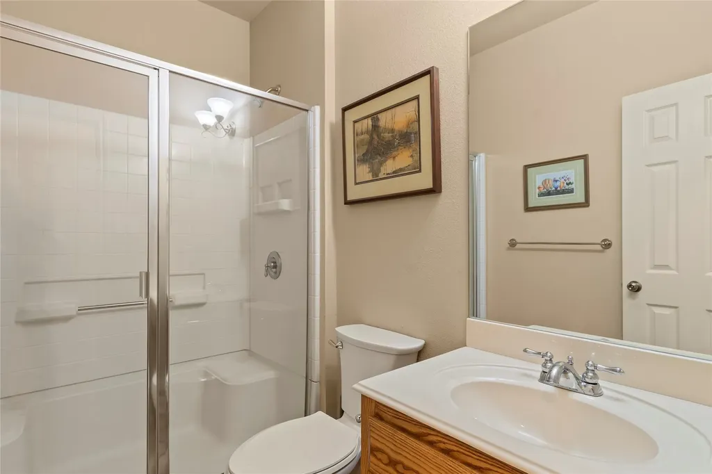 10226 Aaron Avenue Eustace TX 75124