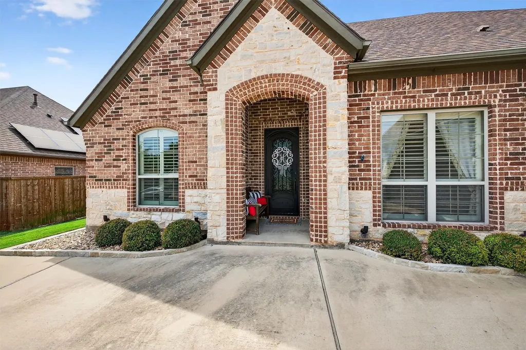 2420 Remuda Drive Sherman TX 75092