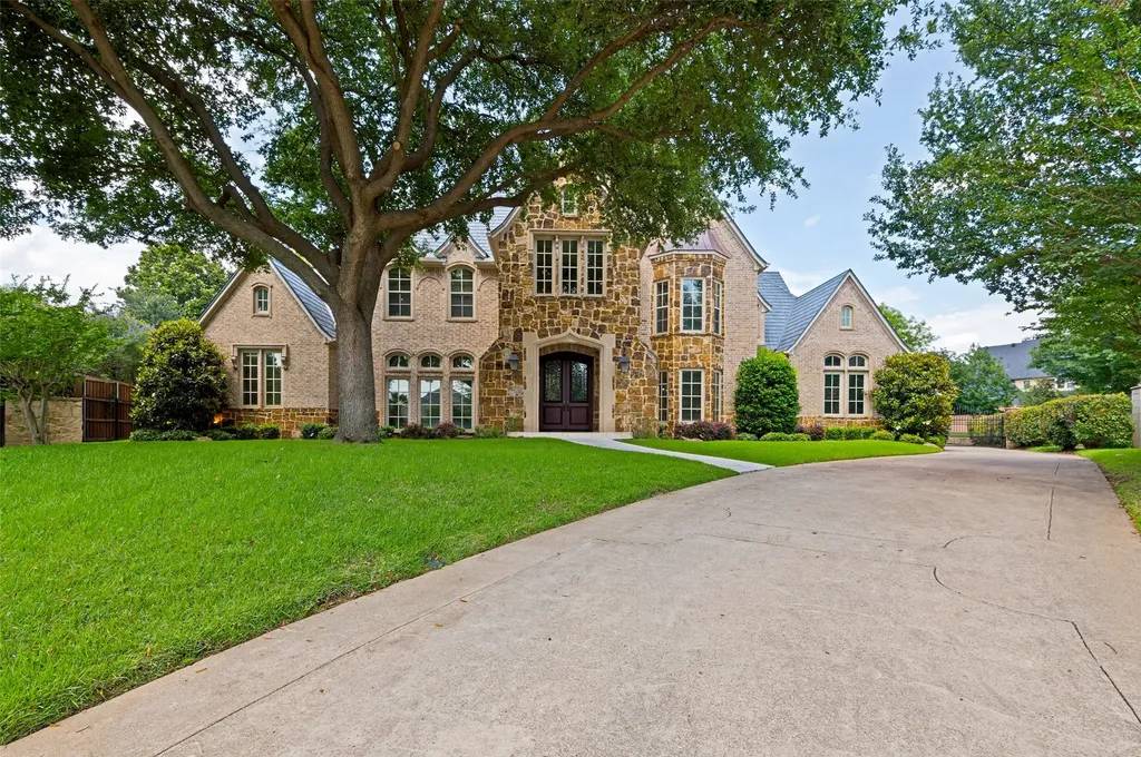 Colleyville TX, 5511 Clermont Court