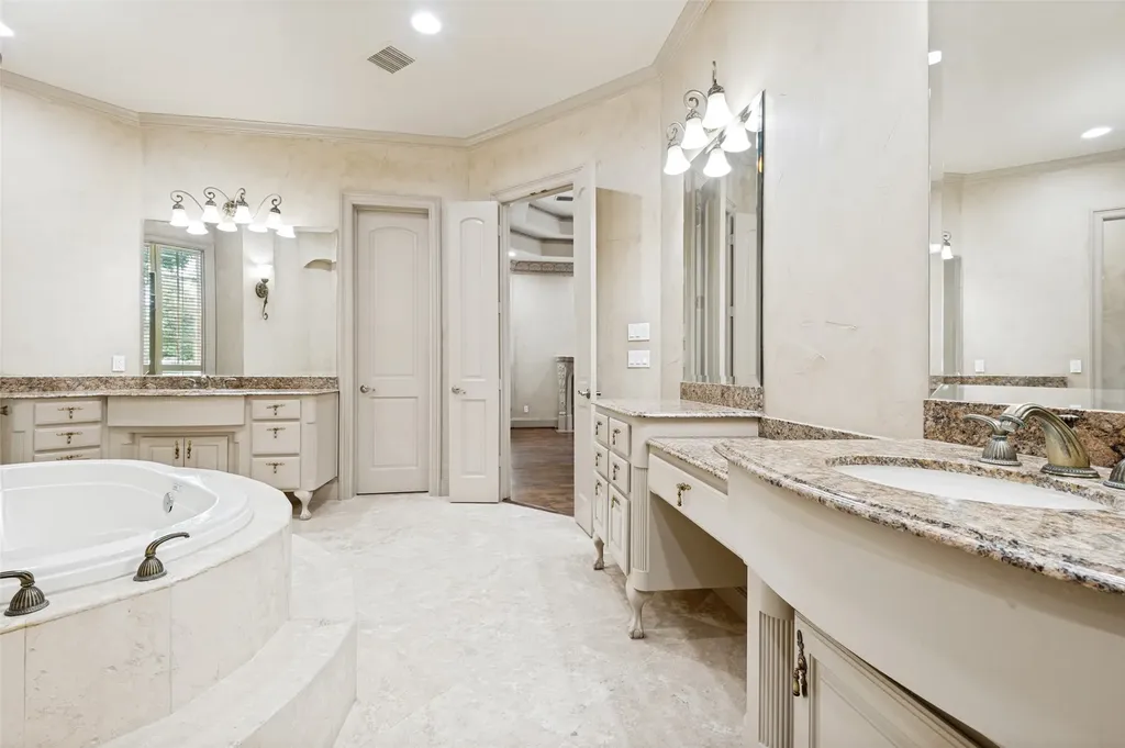 5511 Clermont Court Colleyville TX 76034