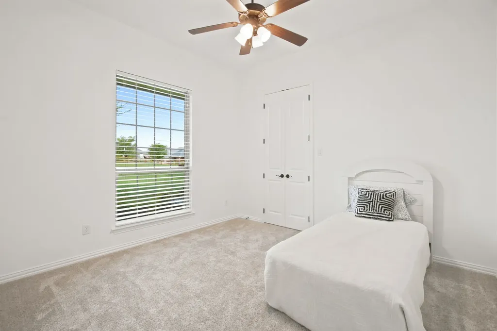 9221 Avery Ranch Way Justin TX 76247