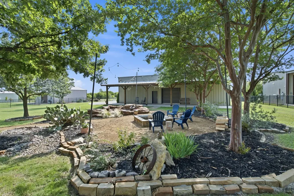 9221 Avery Ranch Way Justin TX 76247