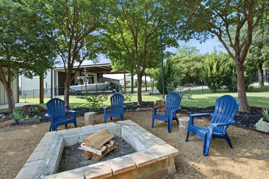 9221 Avery Ranch Way Justin TX 76247