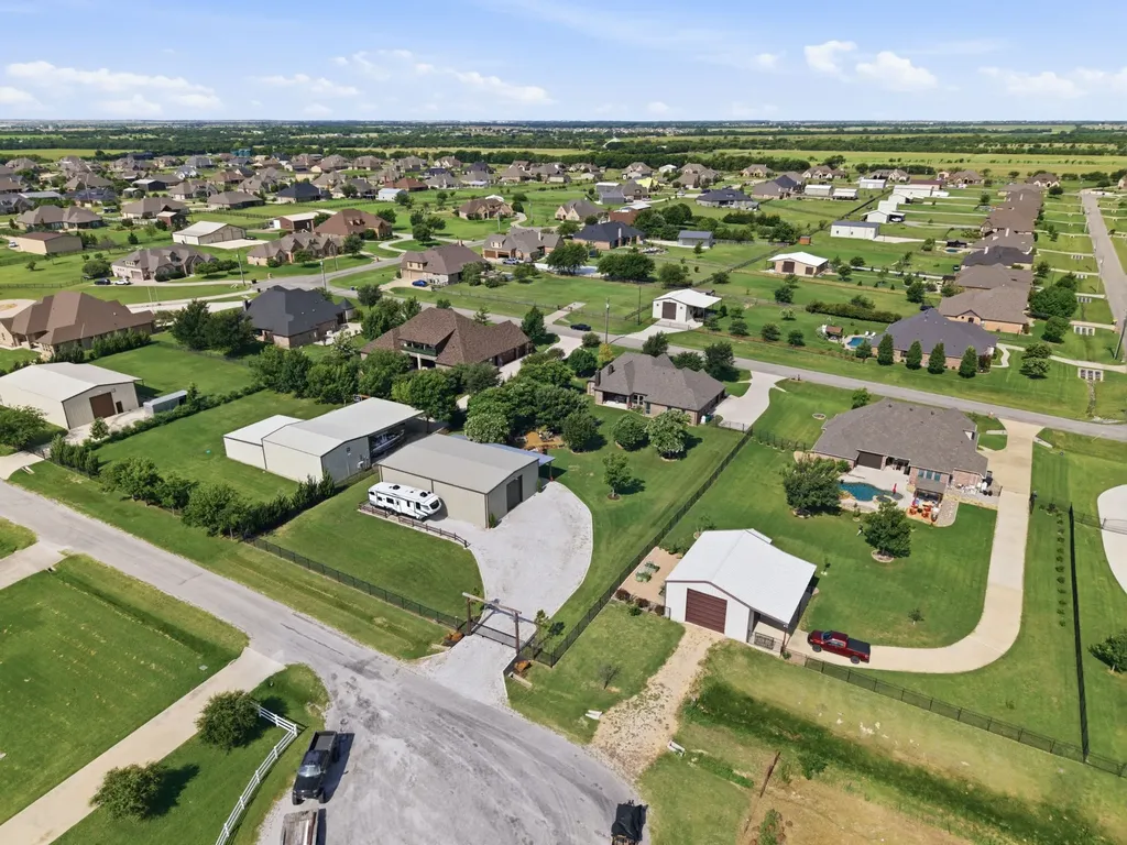 9221 Avery Ranch Way Justin TX 76247