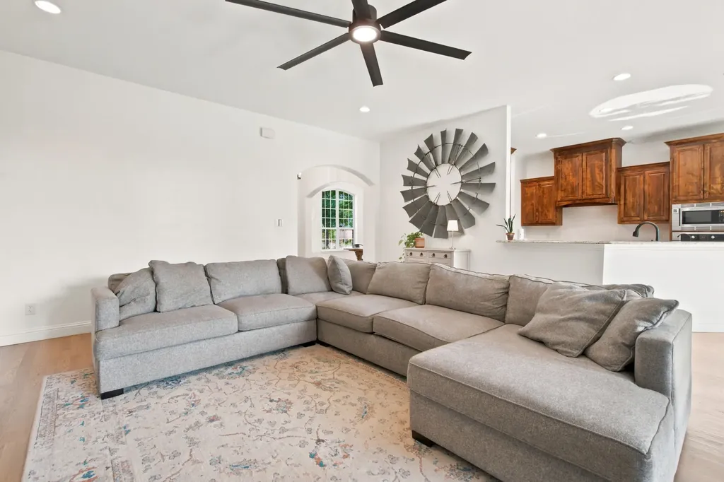 9221 Avery Ranch Way Justin TX 76247