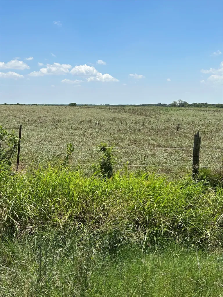 1170 Airport Road Tioga TX 76271