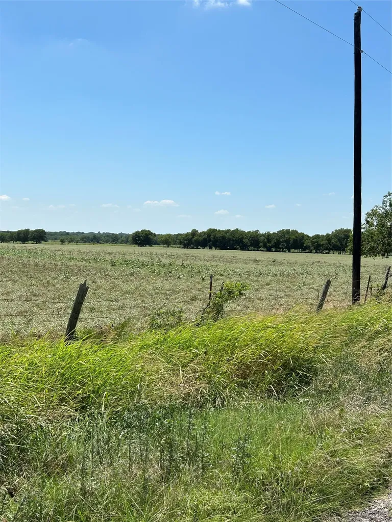 1170 Airport Road Tioga TX 76271