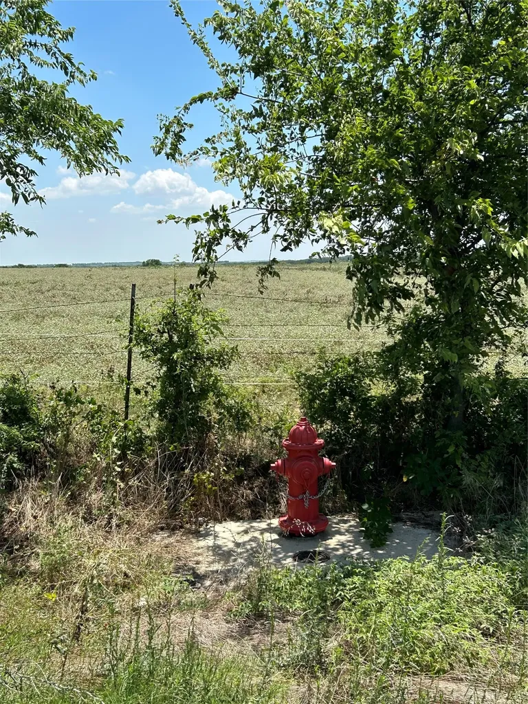 1170 Airport Road Tioga TX 76271