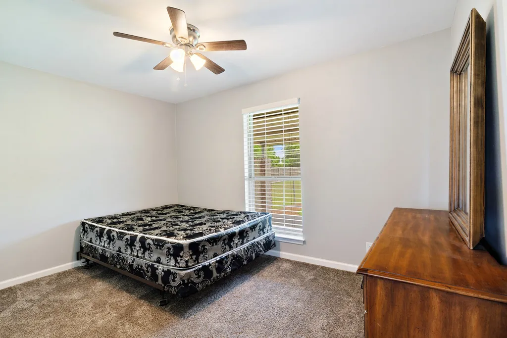 1250 Cr 32240 Sumner TX 75486