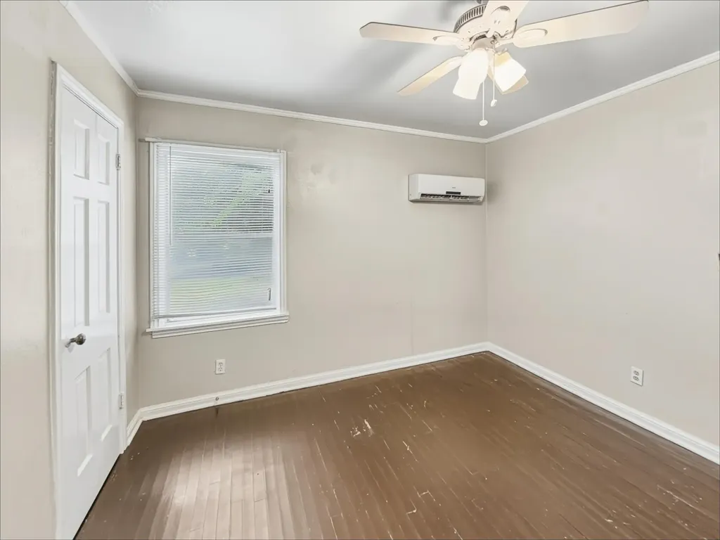 5013 Kessler Road River Oaks TX 76114
