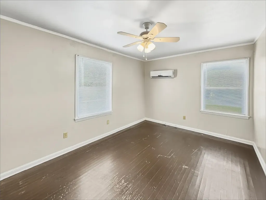 5013 Kessler Road River Oaks TX 76114