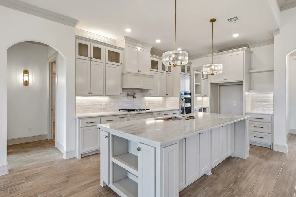 101 Eagle Court Glen Rose TX 76077