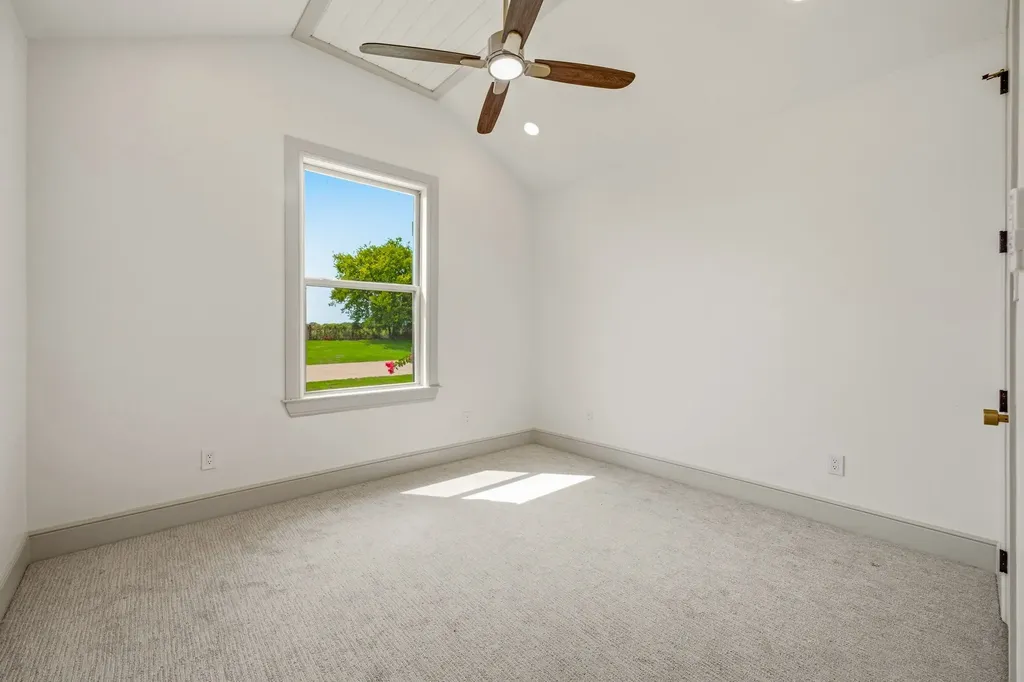 101 Eagle Court Glen Rose TX 76077