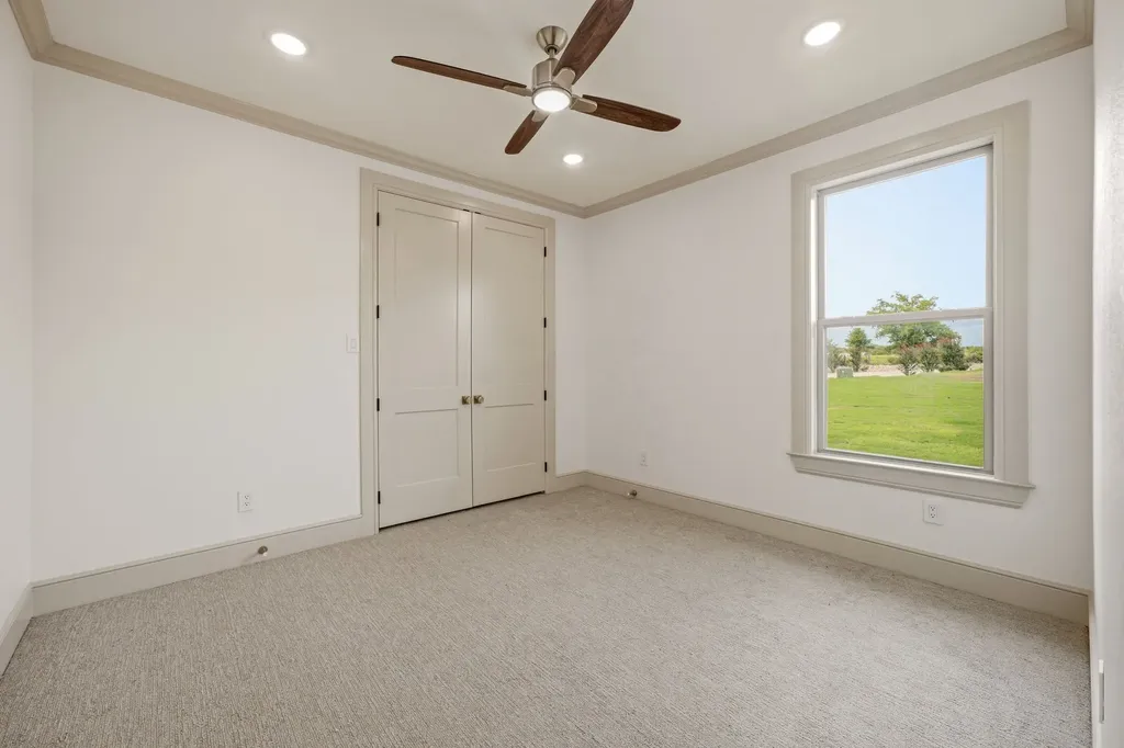 101 Eagle Court Glen Rose TX 76077