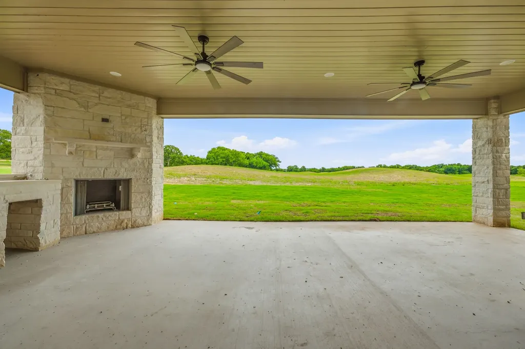 101 Eagle Court Glen Rose TX 76077