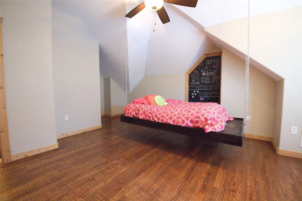 182 Lakeview Drive Aledo TX 76008