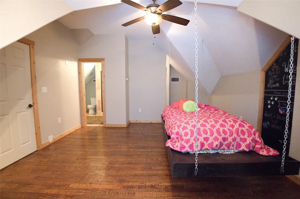 182 Lakeview Drive Aledo TX 76008