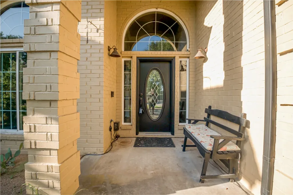 182 Lakeview Drive Aledo TX 76008